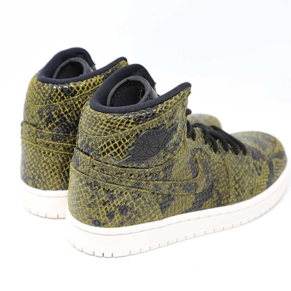 Air Jordan 1 Retro High Premium Womens Snakeskin 8 - Picture 6 of 8